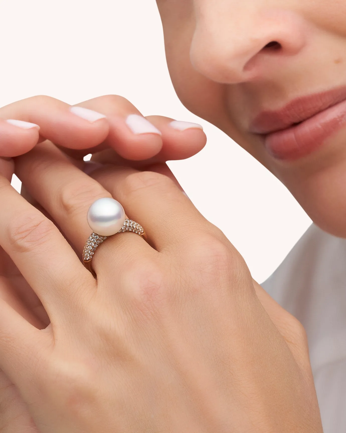 Rings^Paspaley Bella Pearl Ring | 11mm Round Pearl, Diamonds, and Yellow Gold YellowGold