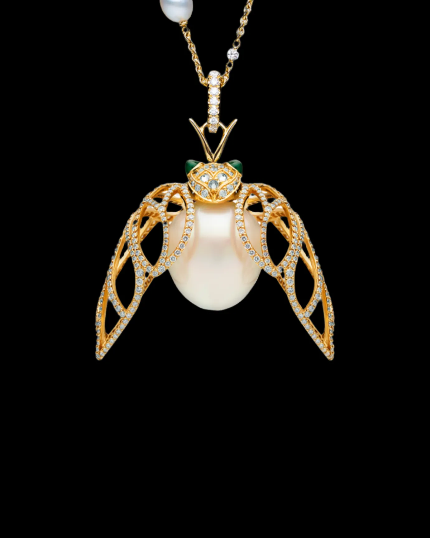 Necklaces & Pendants^Paspaley Diamond Cicada Pearl Pendant | 16mm Oval Pearl, Diamonds, and Yellow Gold YellowGold