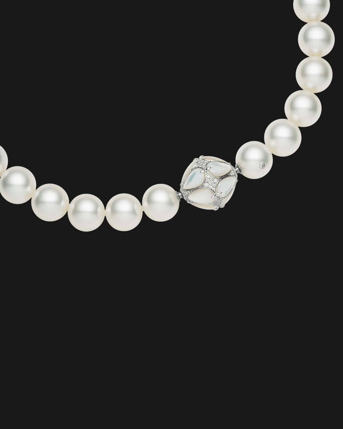 Clasps & Brooches^Paspaley Maxima Clasp | Mother of Pearl, Diamonds, and White Gold WhiteGold