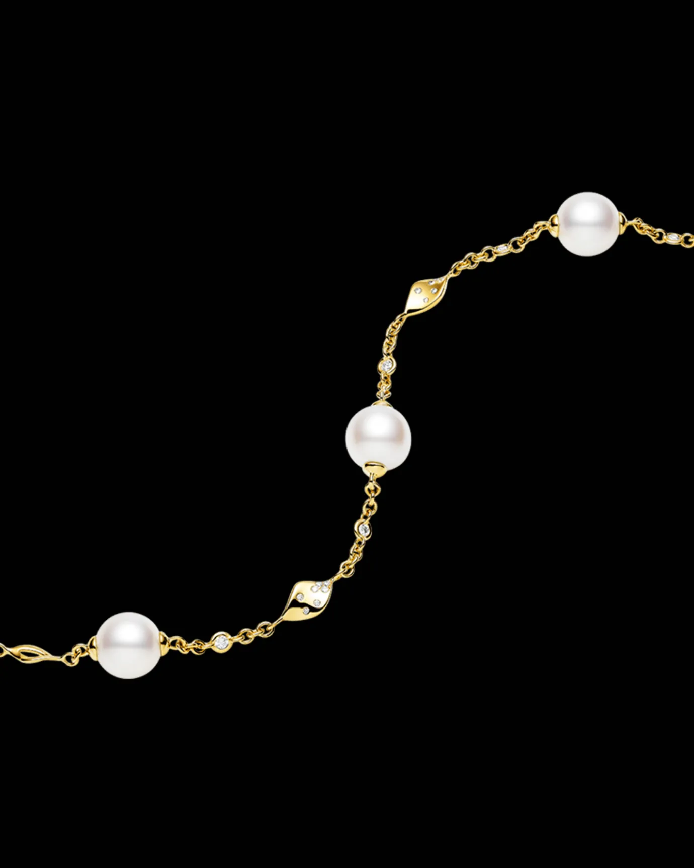 Bracelets^Paspaley Paradis Pearl Bracelet | 10mm Round Pearls, Diamonds, and Yellow Gold YellowGold
