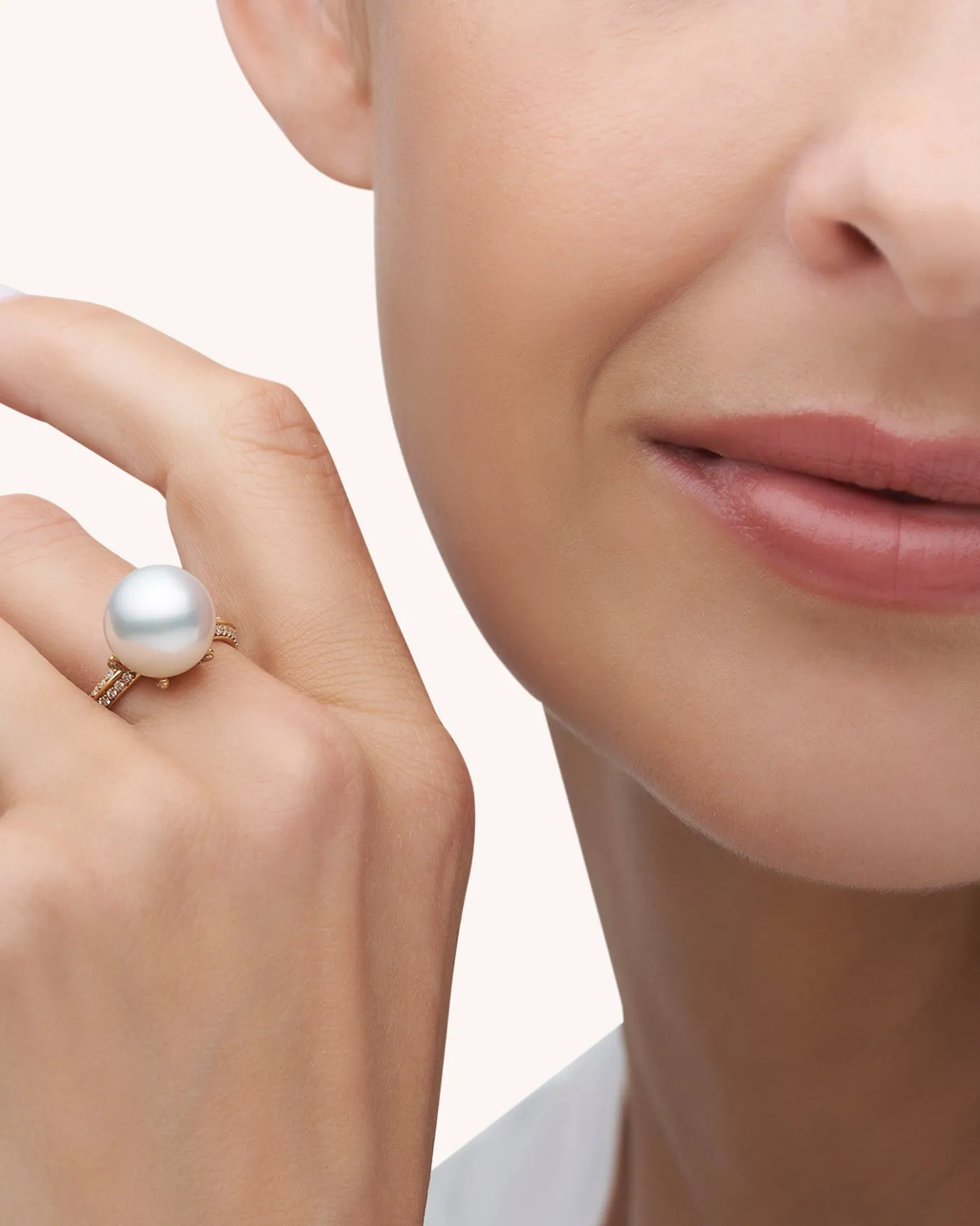 Rings^Paspaley Rockpool Pearl Ring | 11mm Round Pearl, Diamonds, and Yellow Gold YellowGold